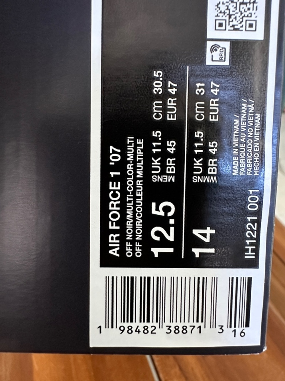 Nike Black with Brown Camo Air Force 1 Low - Picture 15 of 15